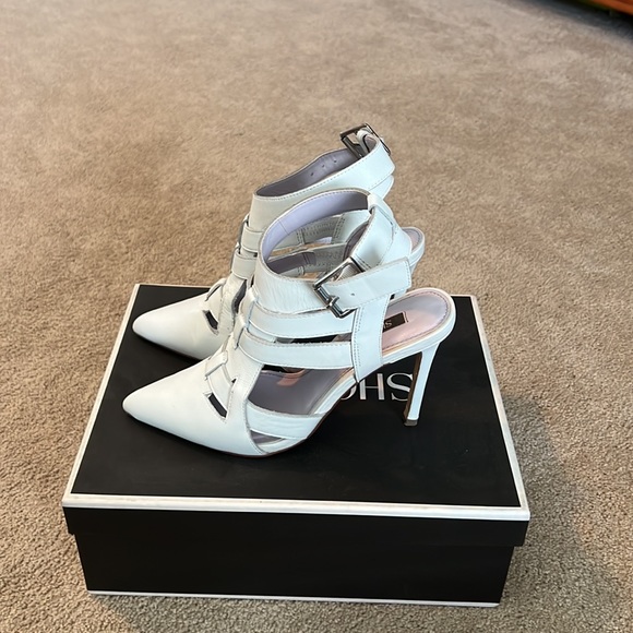 Shoe Mint - Picture 2 of 3